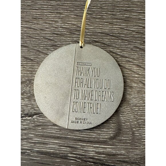 Disney Family Holiday Celebration 2017 Christmas Ornament W2 - Picture 3 of 4